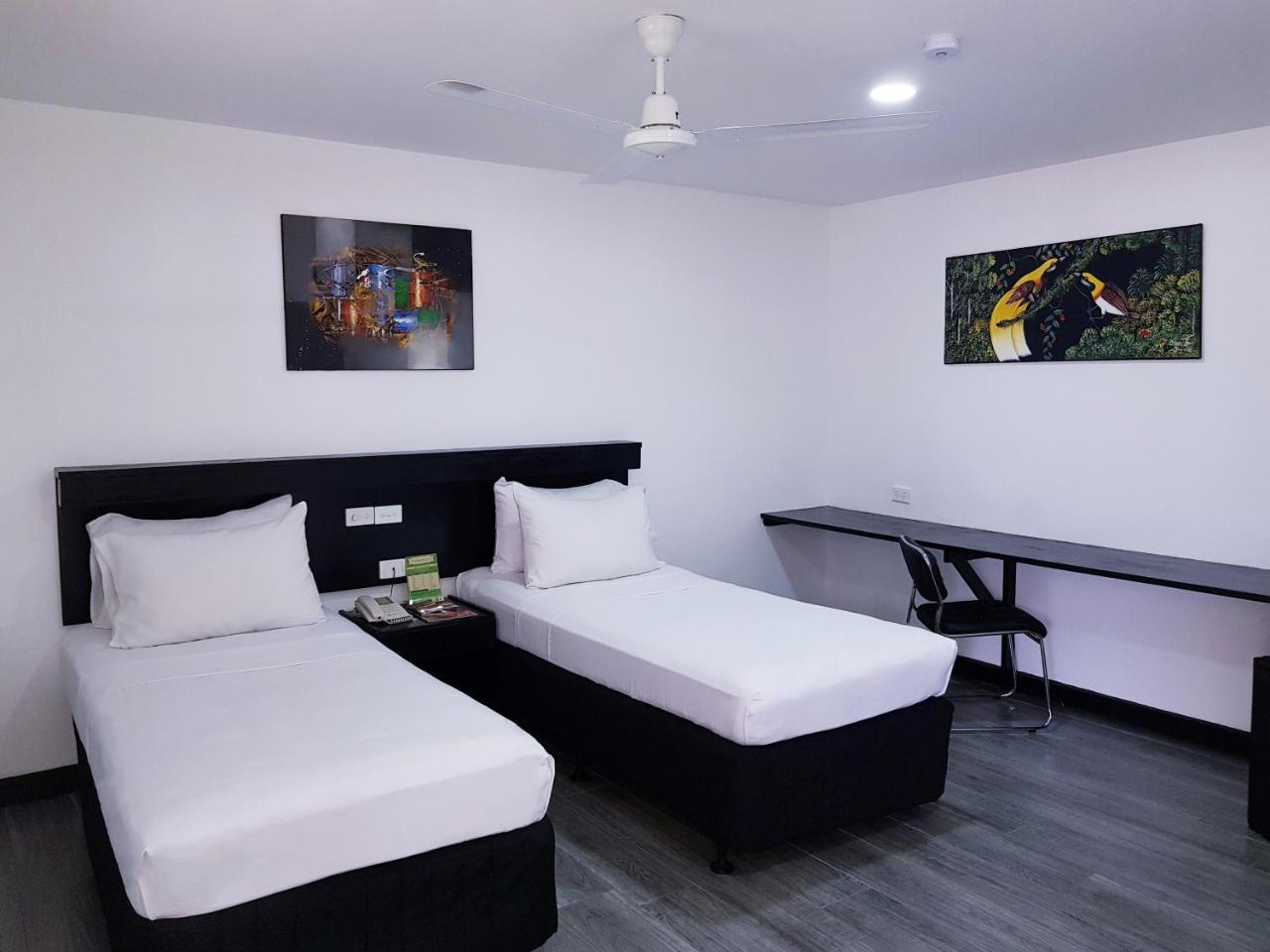 The Shady Rest Hotel Port Moresby Bagian luar foto