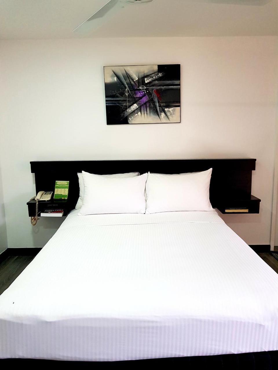 The Shady Rest Hotel Port Moresby Bagian luar foto